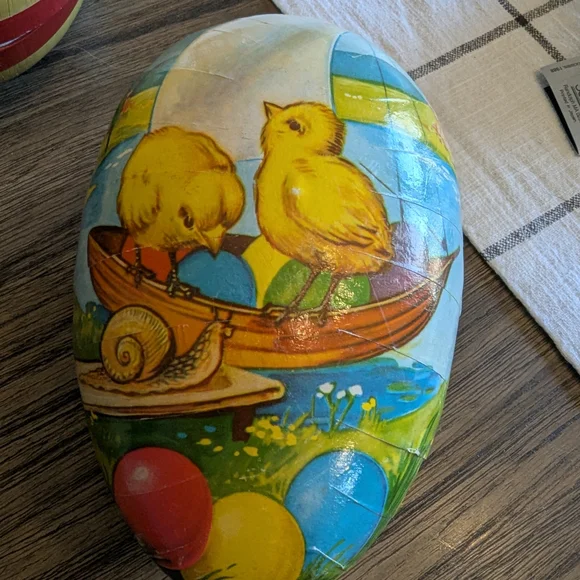 2 Vintage Decorative paper machie Easter Eggs. Germany